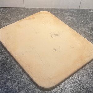 12x15 Pampered Chef retired stone. Family Heritage Series.  Exc condition